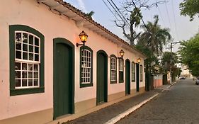 Casa Colonial em Praia Paradisíaca